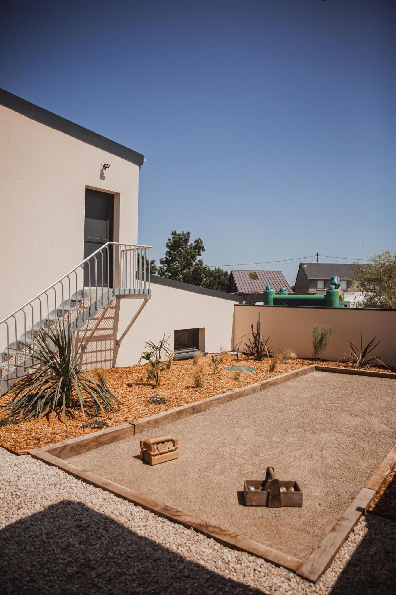 « La Casa Normande » Entre Ville & Plages Esquay-sur-Seulles Exterior photo